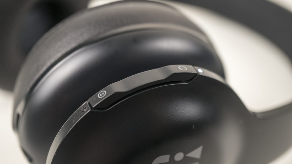 jbl-everest-300-headphones-4