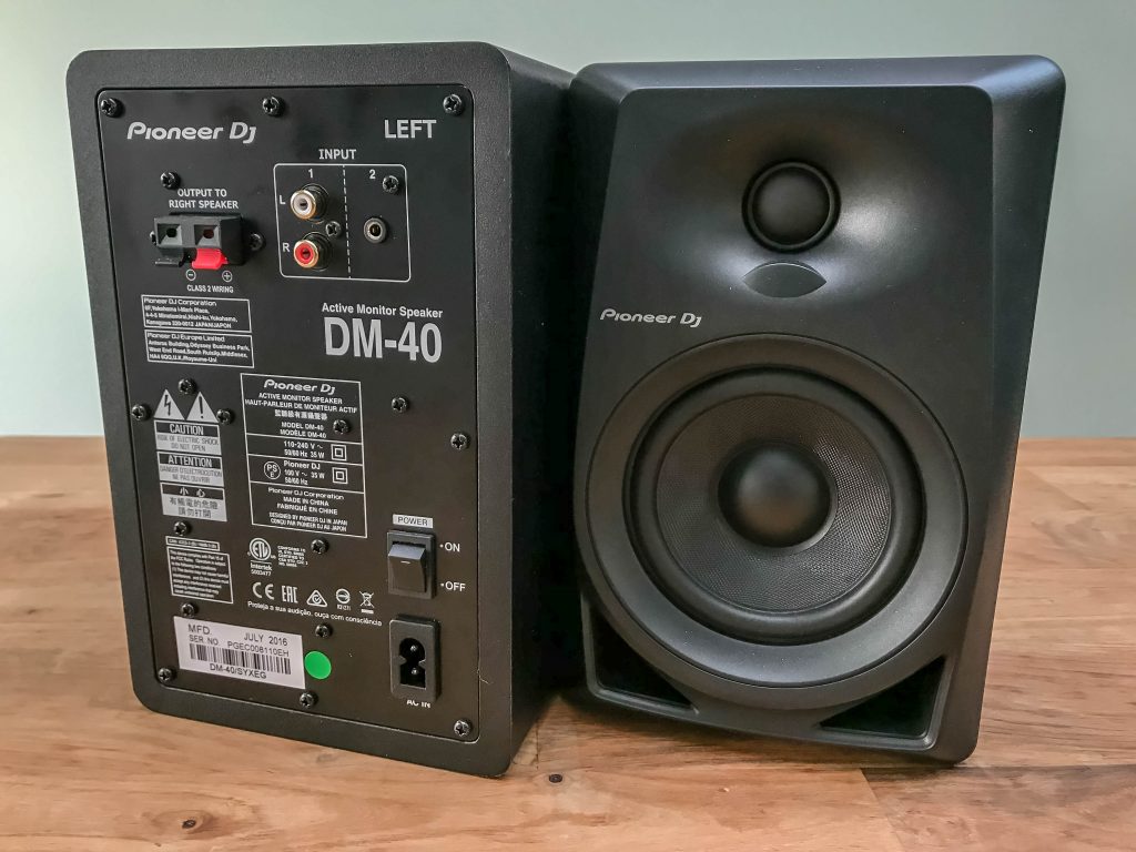 pioneer_dm40