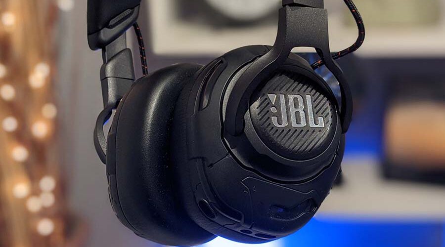 jbl quantum one gaming headset
