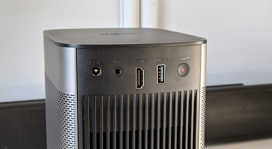 xgimi halo portable projector