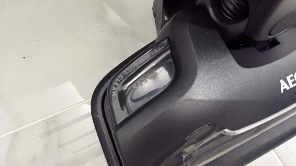 AEG QX7 Cordless Vacuum Cleaner